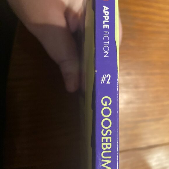 Vintage Book-Goosebumps Stay Out of the Basement #2-RL Stine 1992 - Picture 2 of 4